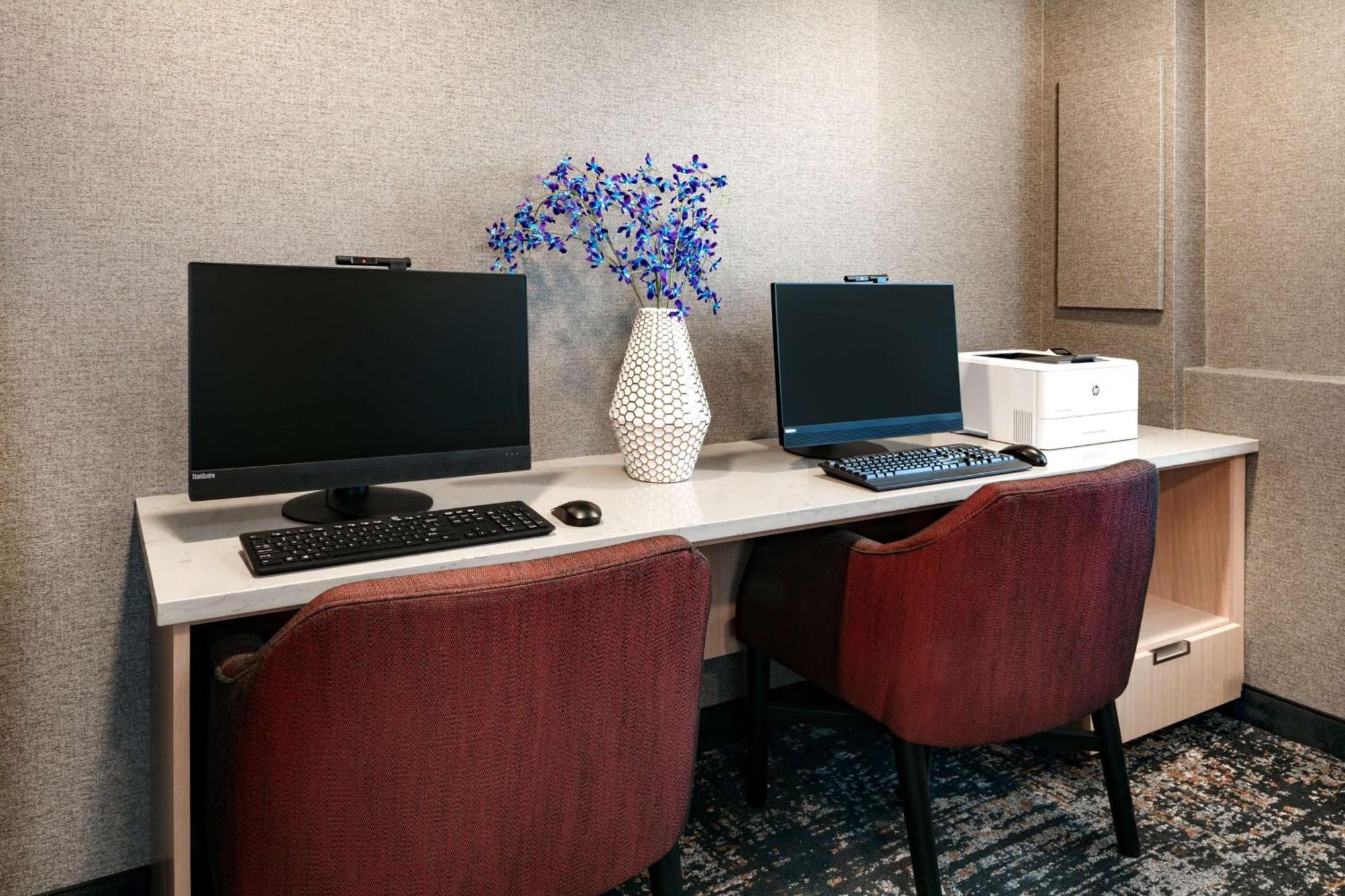 Hyatt Place フェアバンクス エクステリア 写真