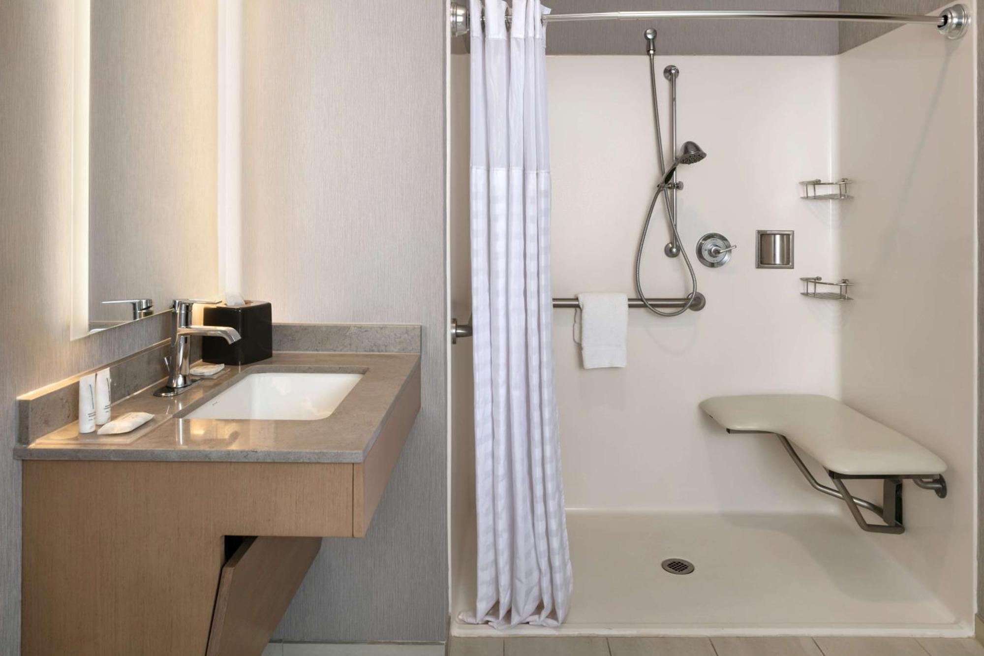 Hyatt Place フェアバンクス エクステリア 写真